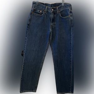 Vintage Men’s Levi 550 Relaxed-Fit Jeans. Size 30x32. Color Blue.